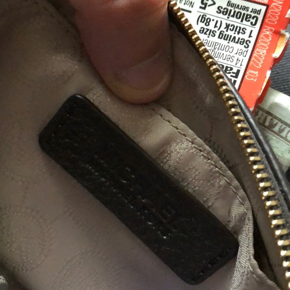 MK wallet - Picture 3 of 3